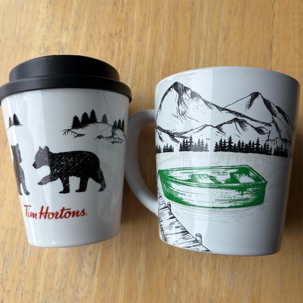 🇨🇦 Tim Hortons - Two 2018 Collectible Coffee Tea Mugs Cups